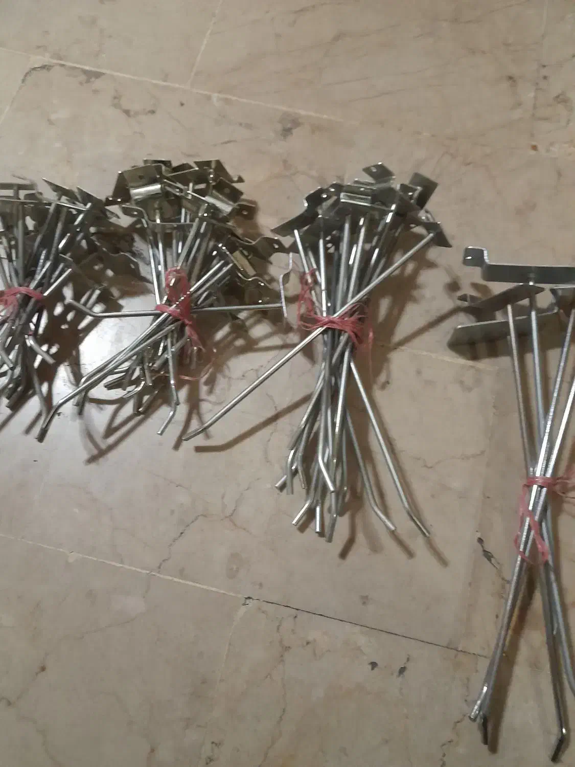 چوب لباس وپایه|بندرخت و رختآویز|تهران, حافظیه|دیوار