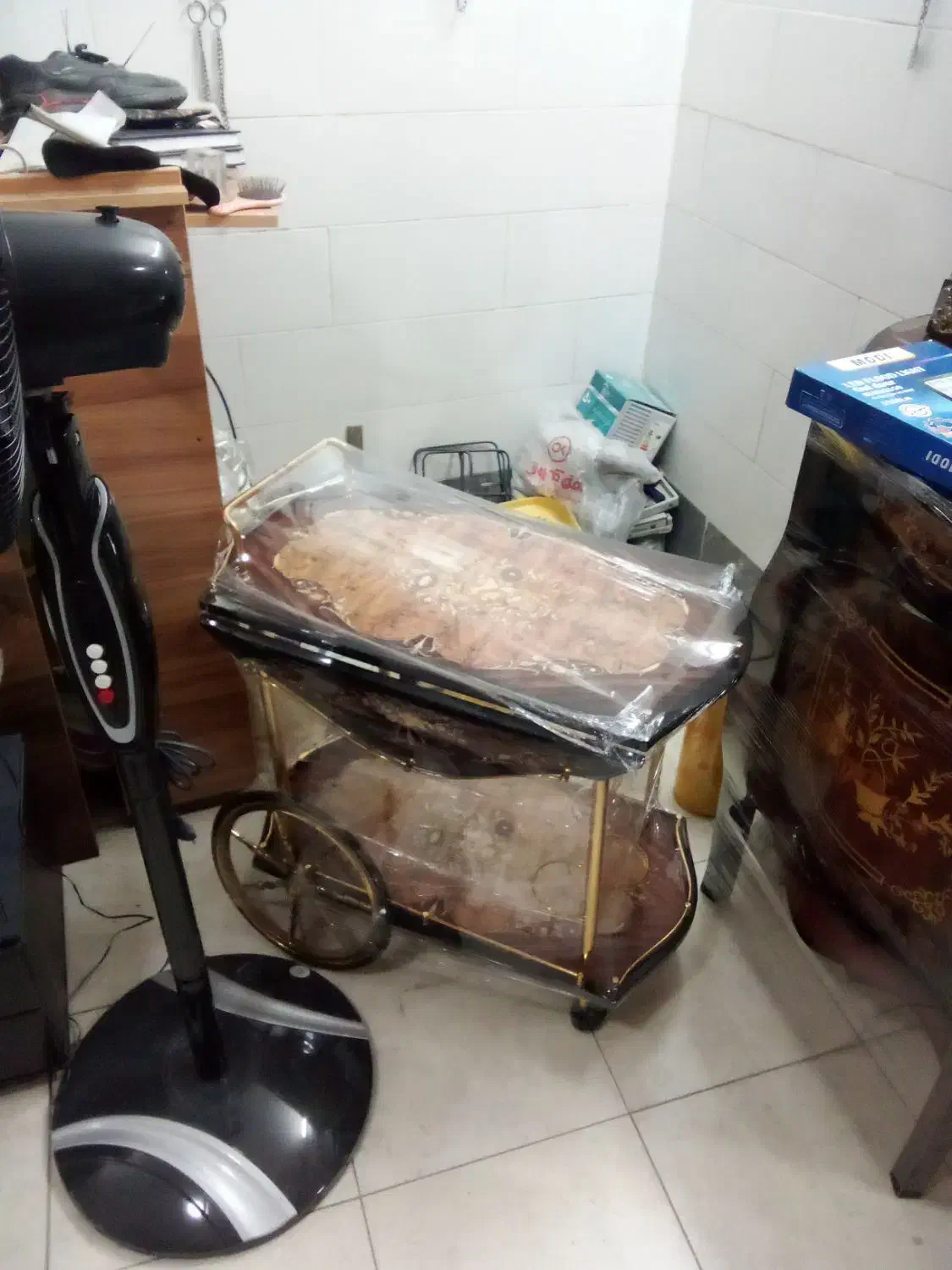 مرشد مثل لوستر میدرخشد|لوستر و چراغ آویز|دامغان, |دیوار