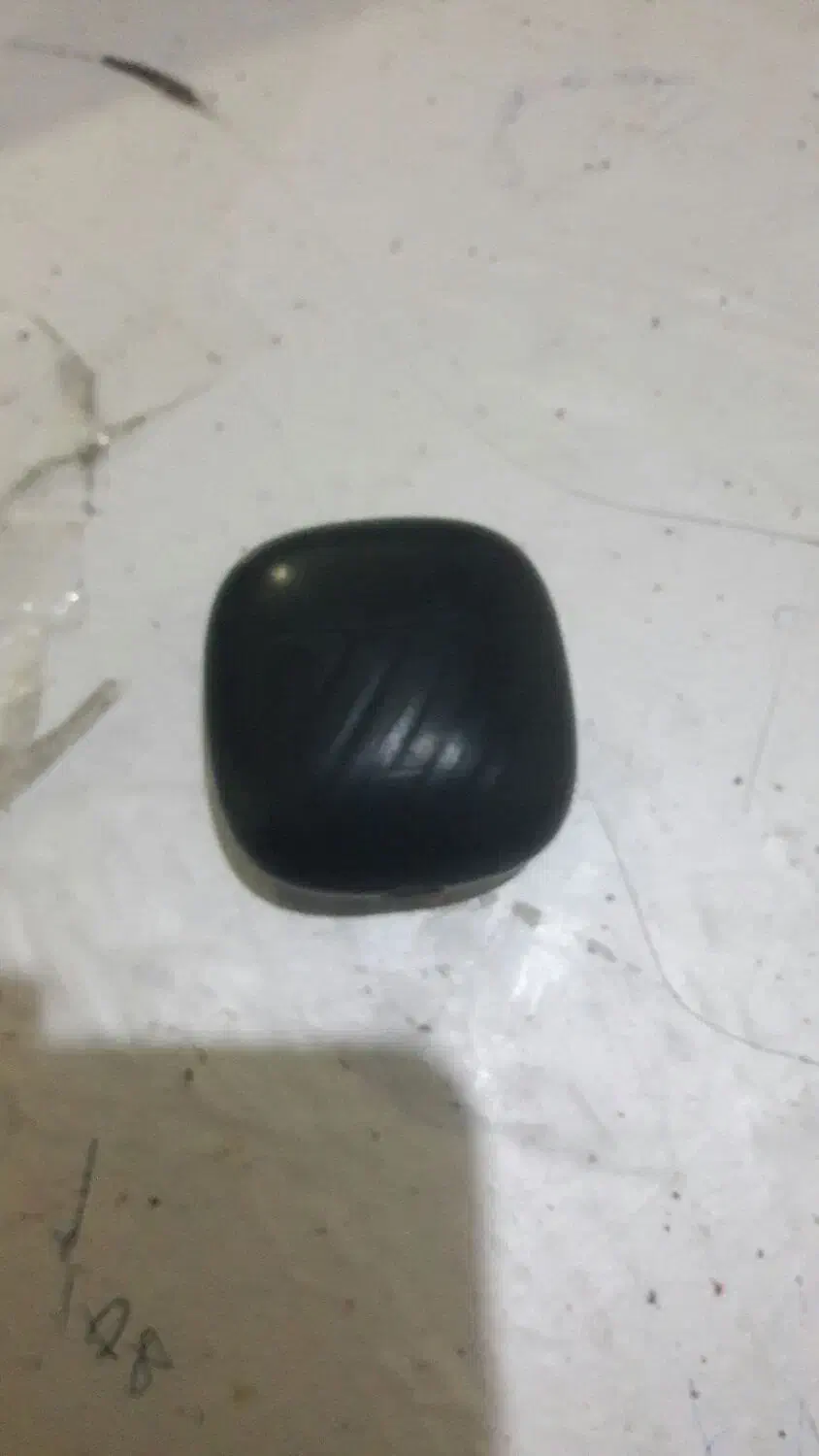 دو تا ایرپد درجه یک اورجینال|لوازم جانبی موبایل و تبلت|شهرکرد, |دیوار