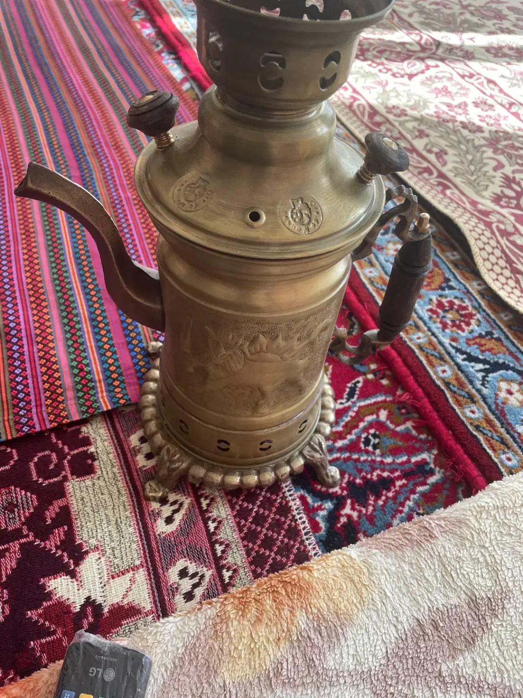 کتری شکاری ذغالی|کلکسیون اشیاء عتیقه|ملکان, |دیوار