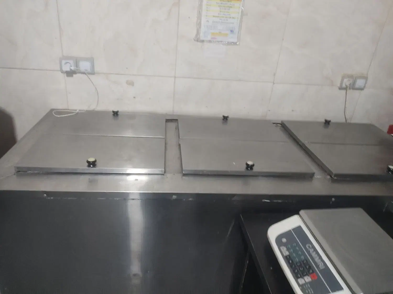 شیرینی پزی|ماشین‌آلات صنعتی|بروجرد, |دیوار