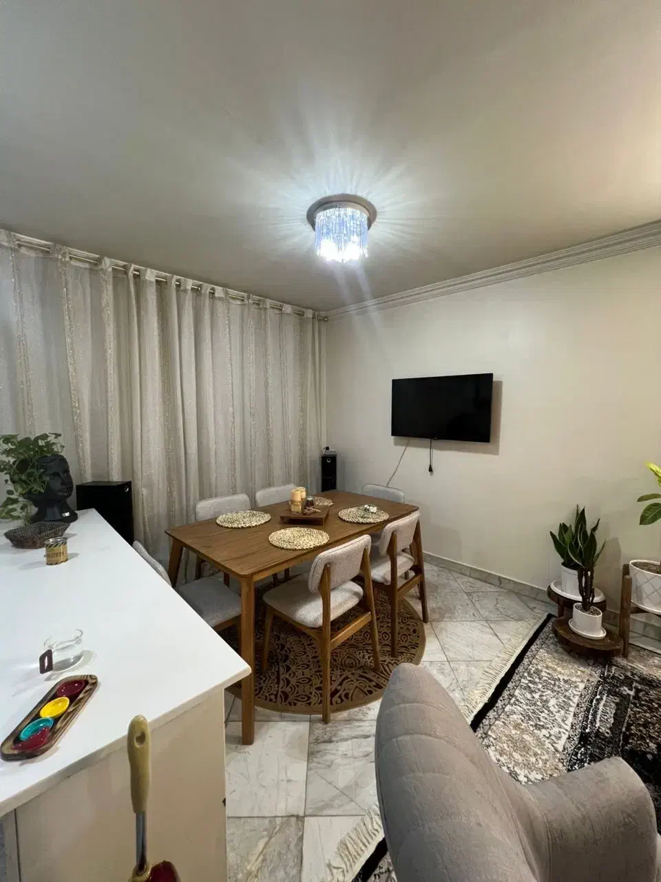 اجاره واحد 50 متری بسیار تمیز  در خ اجاره دار