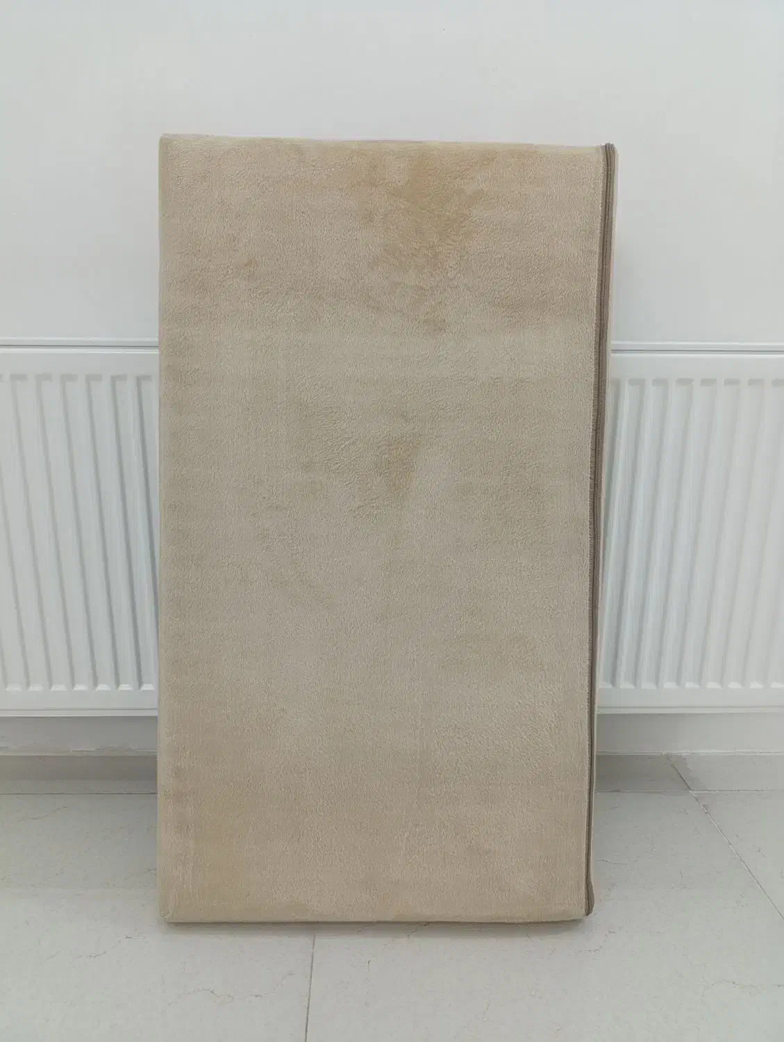 پشتی یک جفت|پشتی|زنجان, |دیوار