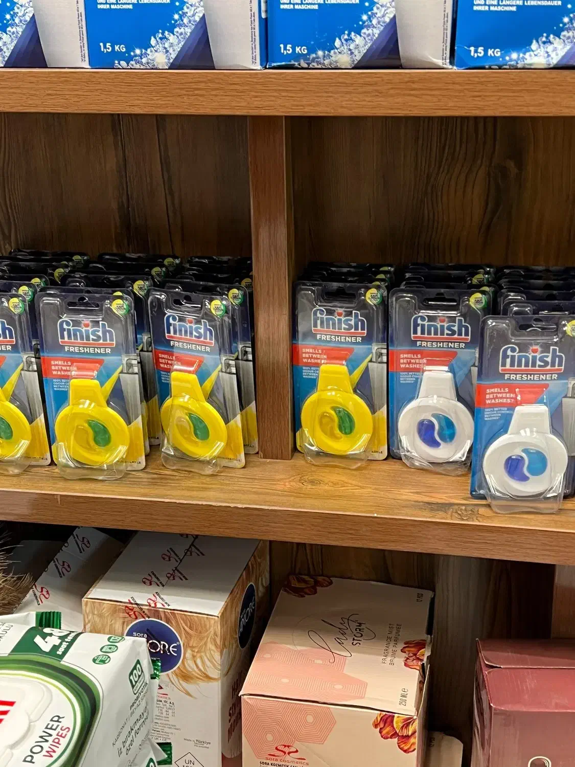 فینیش|مواد شوینده و دستمال کاغذی|ایوان, |دیوار