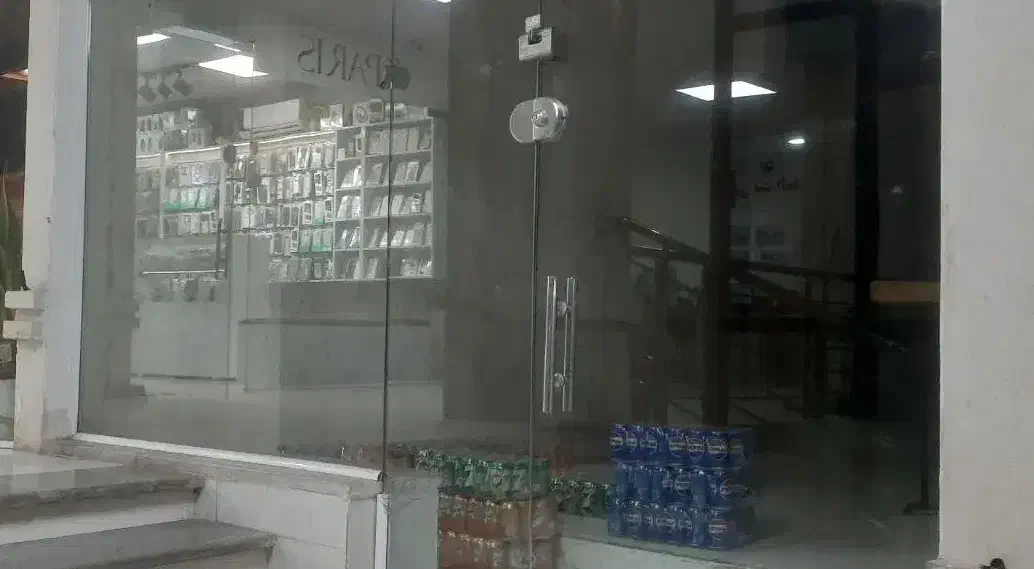 اجاره مغازه خیابان سرابی داخل پاساژ|اجارهٔ مغازه و غرفه|گنبد کاووس, |دیوار