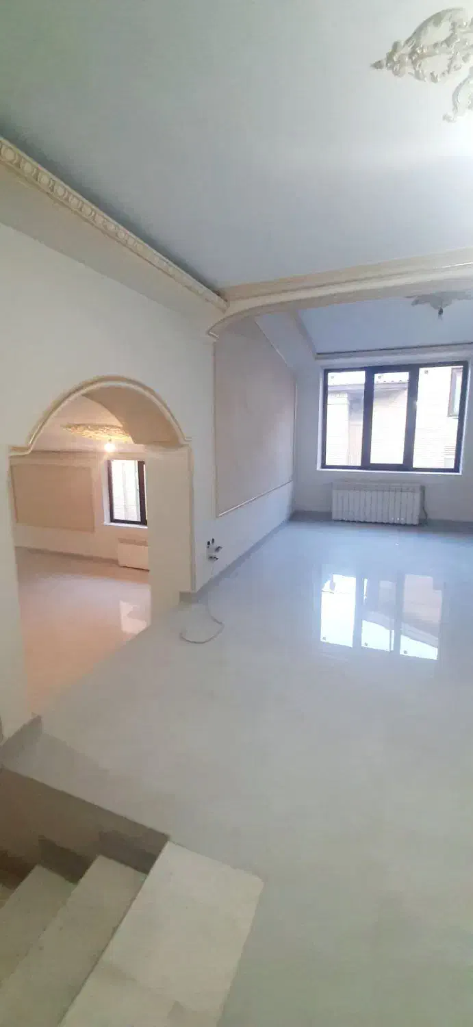 حسن سیف ، ۴ خواب مستر، دوبلکس ، لوکس