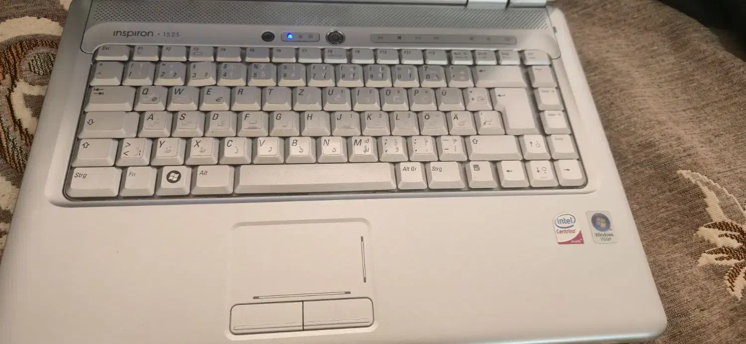 لبتاب دل ورژن المانی|رایانه همراه|قم, چهل درخت|دیوار