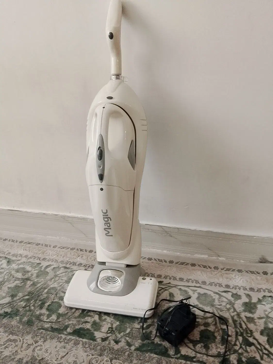 جارو شارژی میز تلویزیون تابلو|جاروبرقی، جارو شارژی، بخارشو|تهران, نعمتآباد|دیوار