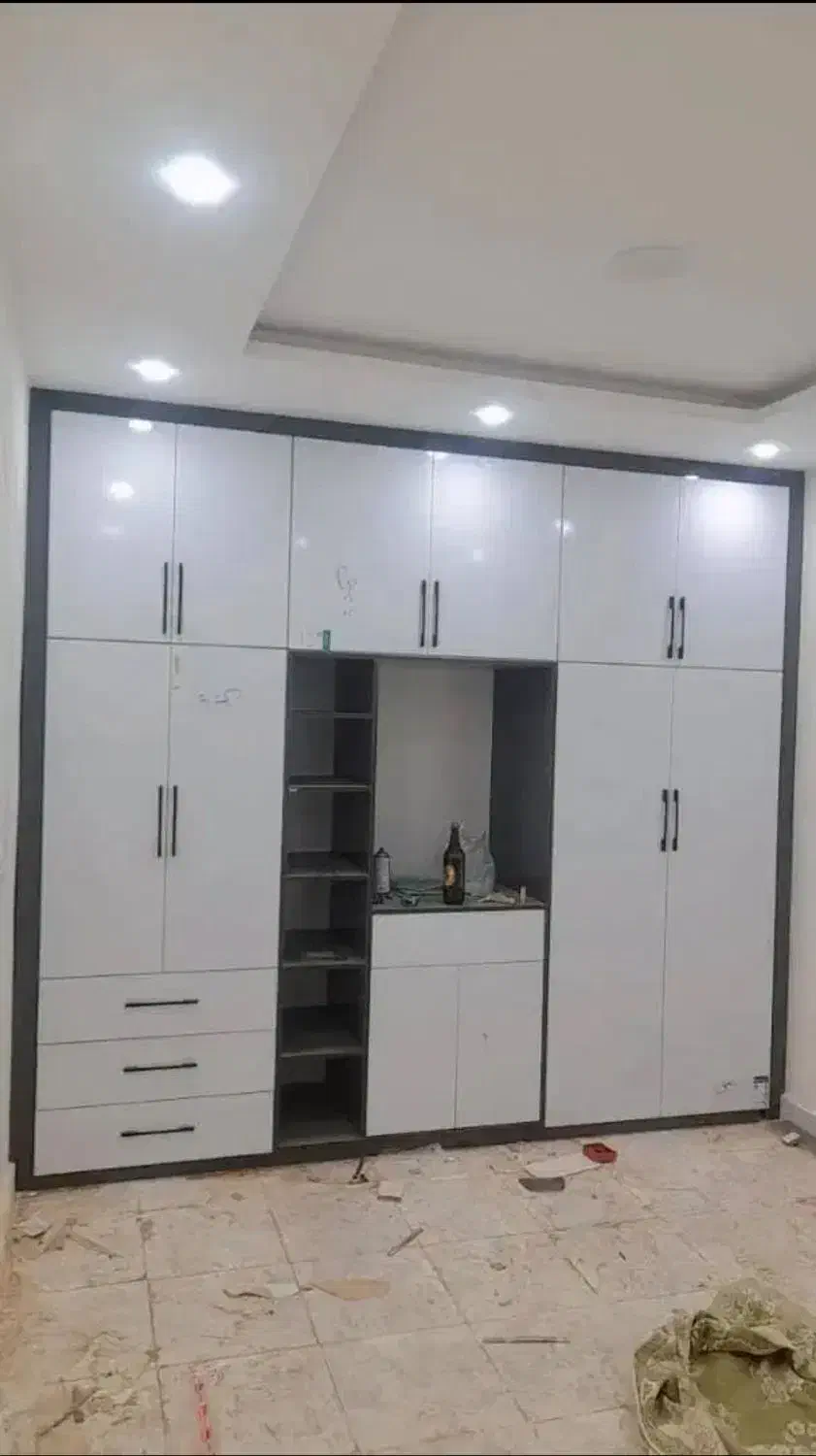 ساخت و نصب انواع کمددیواری MDF(پاک چوب)|جاکفشی، کمد، دراور|باغ ملک, |دیوار