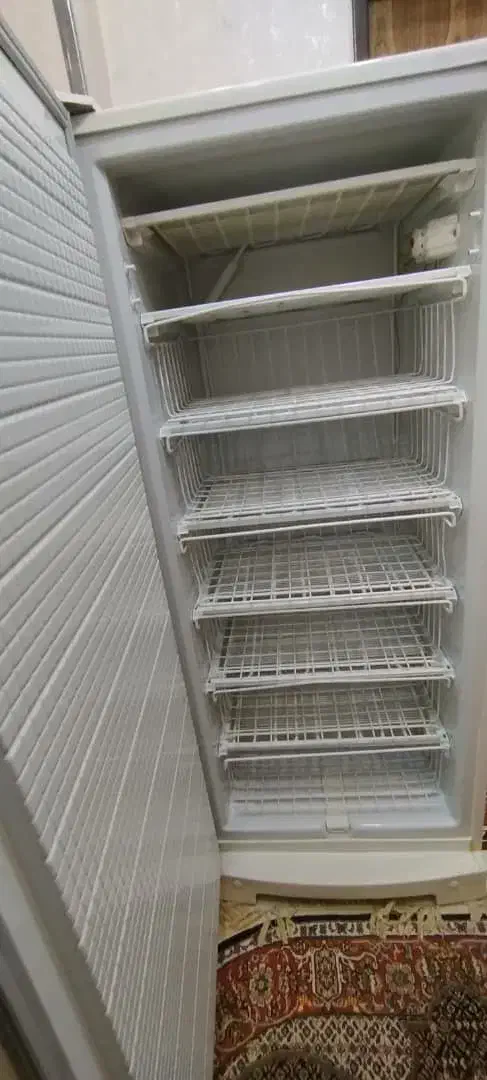 فریزر ایستاده|یخچال و فریزر|فولادشهر, مسکن مهر فولادشهر|دیوار