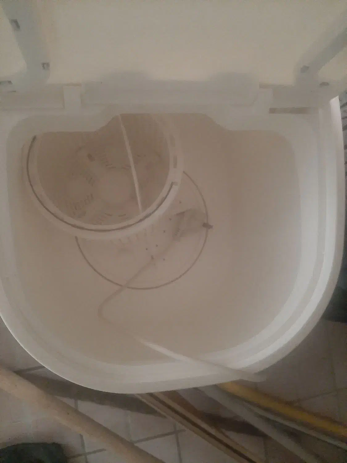 کهنه شور|ماشین لباسشویی و خشک‌کن لباس|قم, باجک دو|دیوار