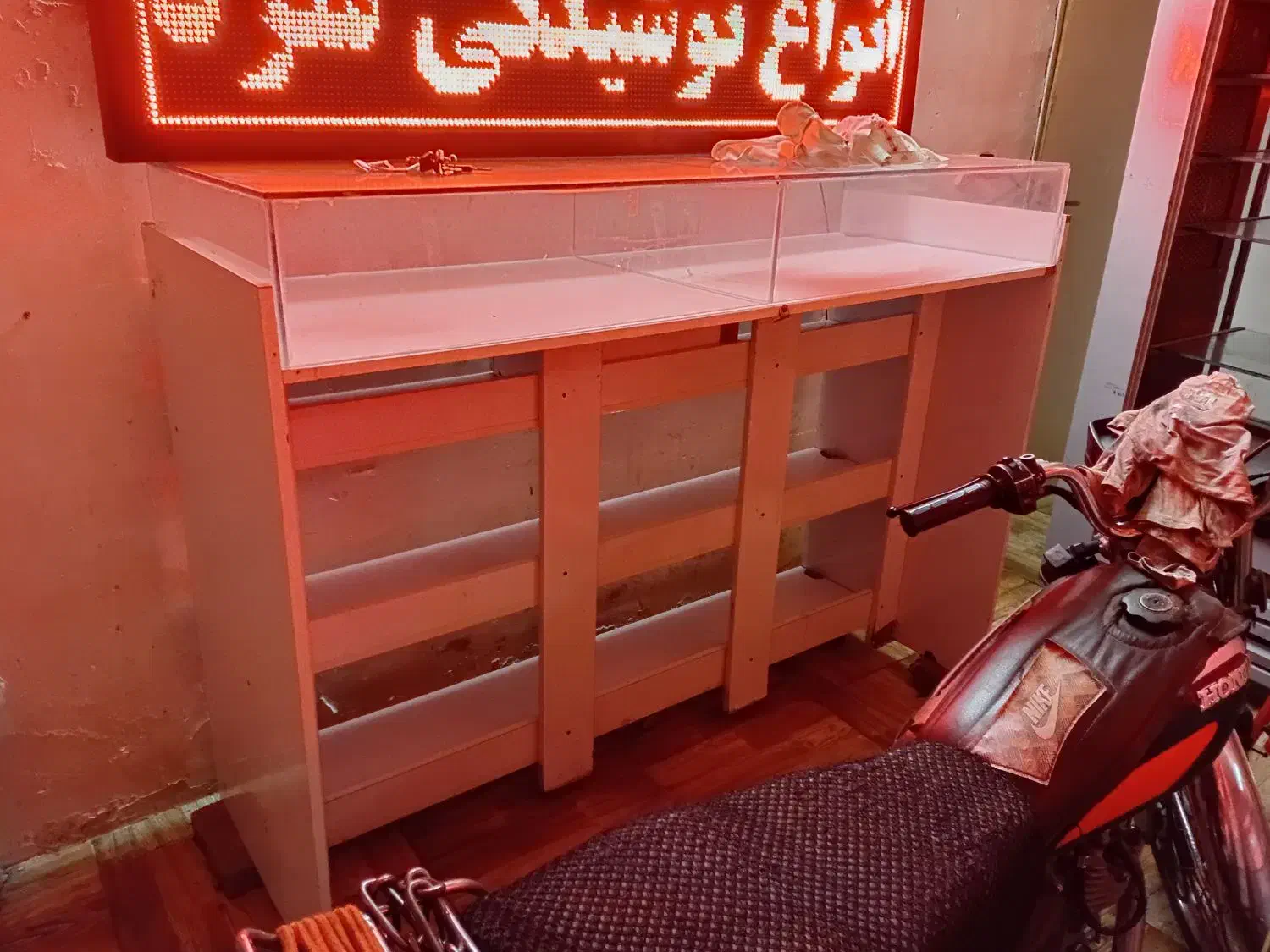 یخچال کشویی و ویترین و تابلو روان|فروشگاه و مغازه|مشهد, کوی سیدی|دیوار