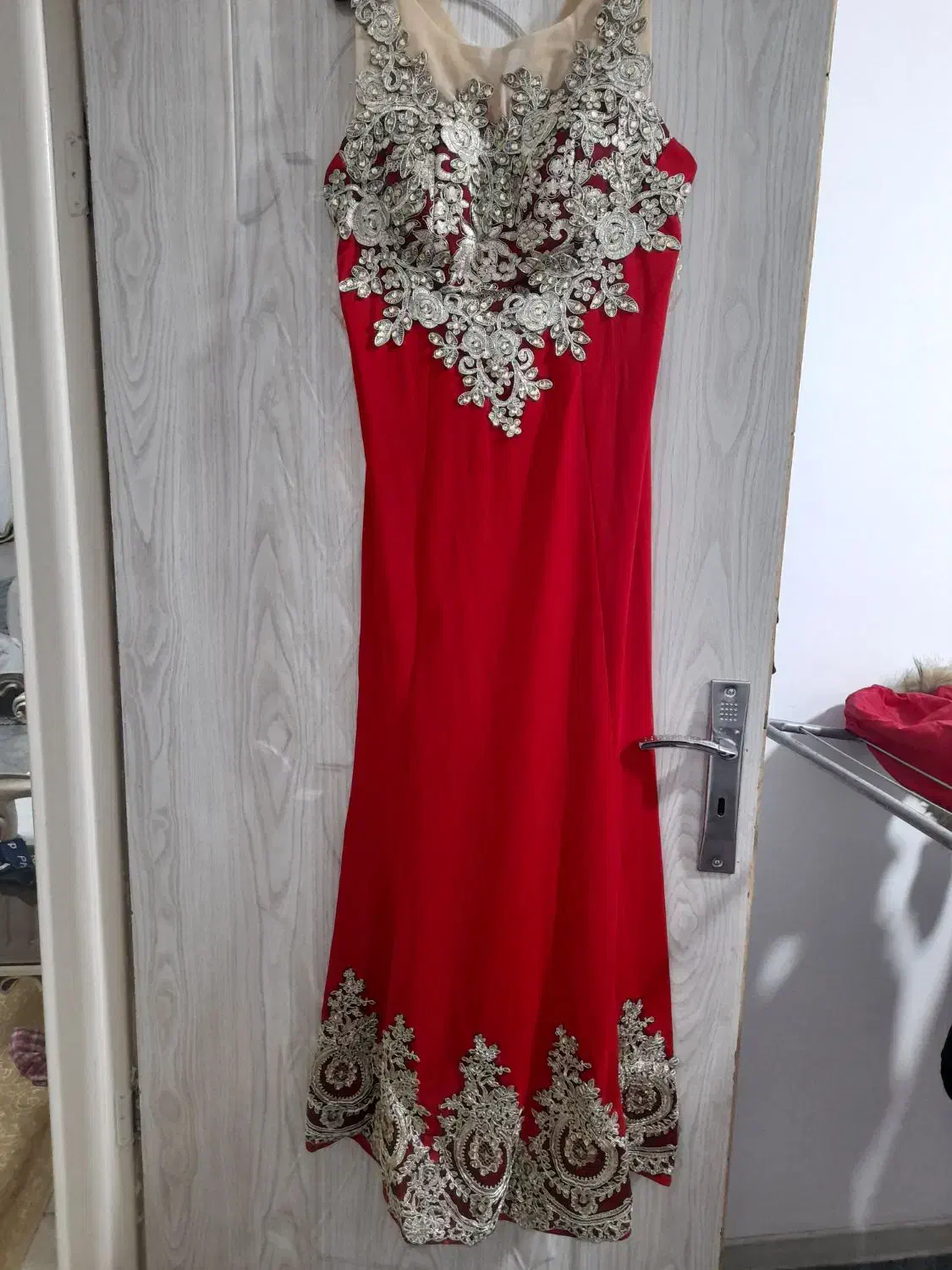 لباس مجلسی|لباس|چهاردانگه (تهران), |دیوار