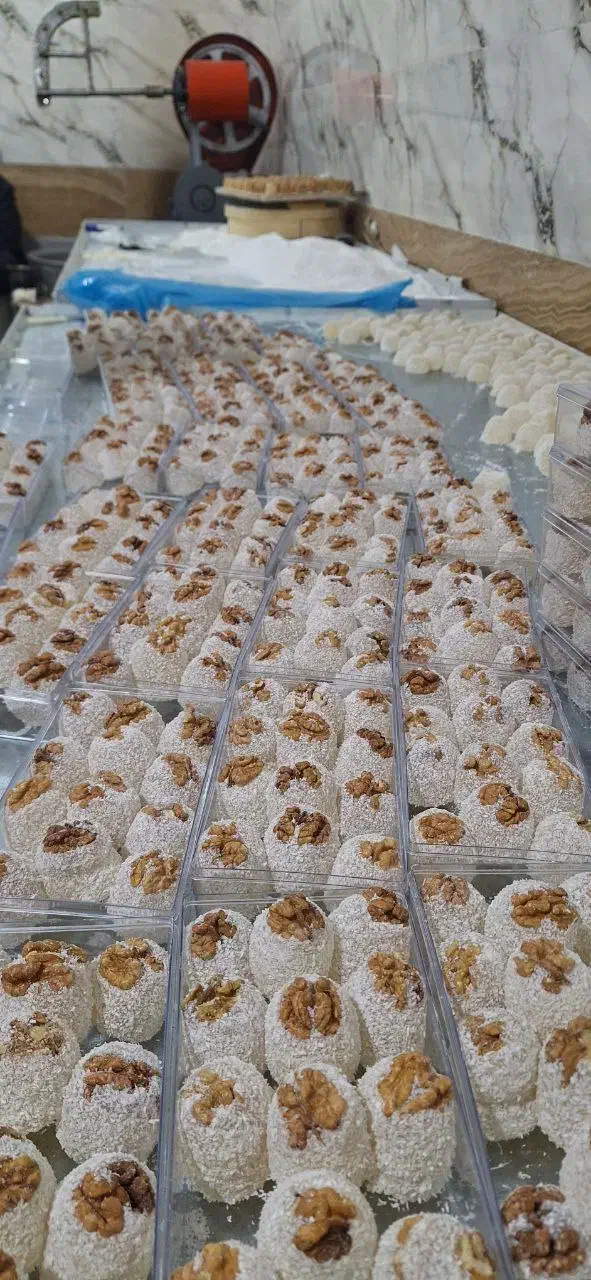 باسلوق دوپر کریستال  تک پر لقمه ای و میوه ای و ۰۰|خوردنی و آشامیدنی|صوفیان, |دیوار