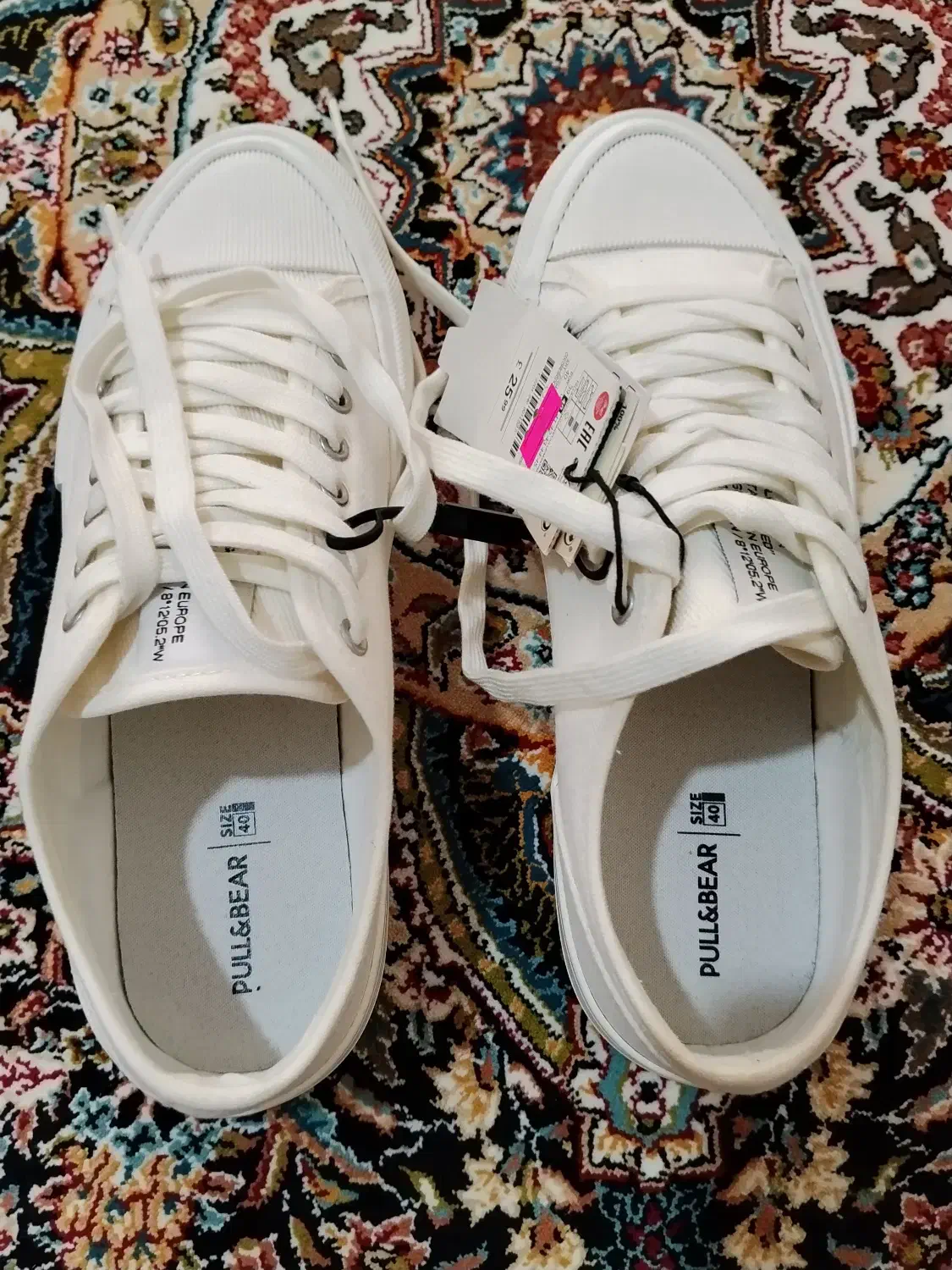 کفش ترکیه|کیف، کفش، کمربند|آفتاب, |دیوار