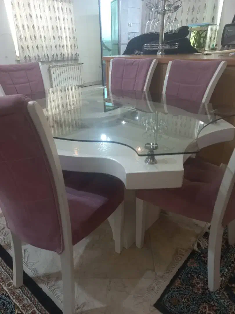 میز ناهار خوری ۶ نفره ۶ ماه کارکرد|میز و صندلی غذاخوری|خرمدره, |دیوار