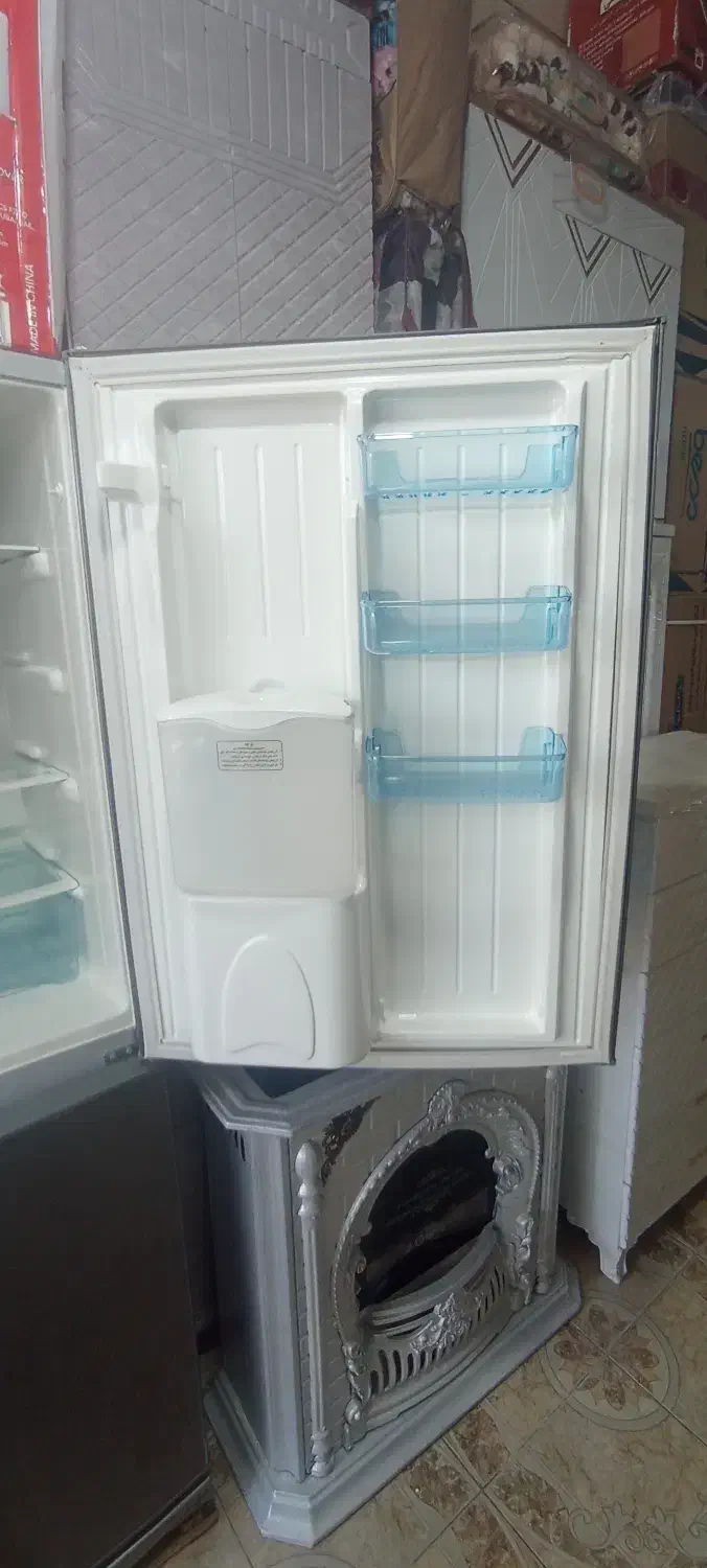 یخچال دس دوم هیمالیا|یخچال و فریزر|صحنه, |دیوار