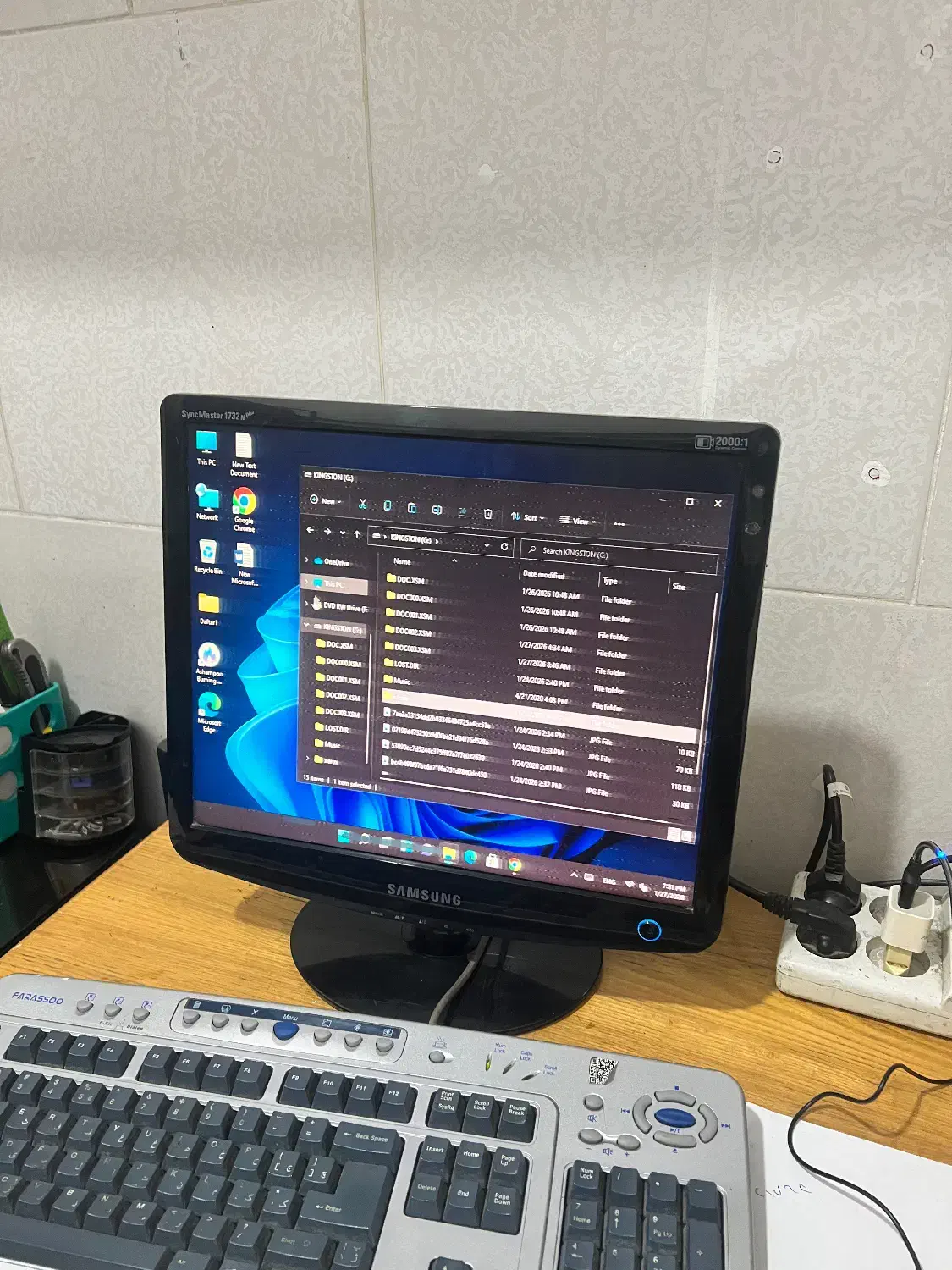 مانیتور|قطعات و لوازم جانبی رایانه|کرج, احدآباد|دیوار