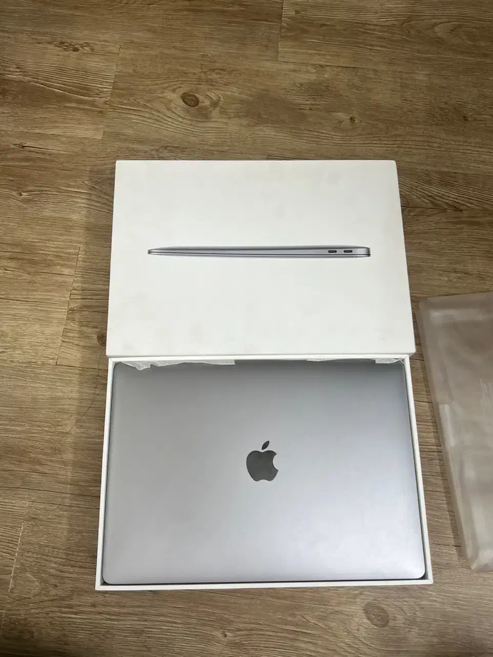 مک بوک m1 در حد اک|رایانه همراه|مشهد, سجاد شهر|دیوار