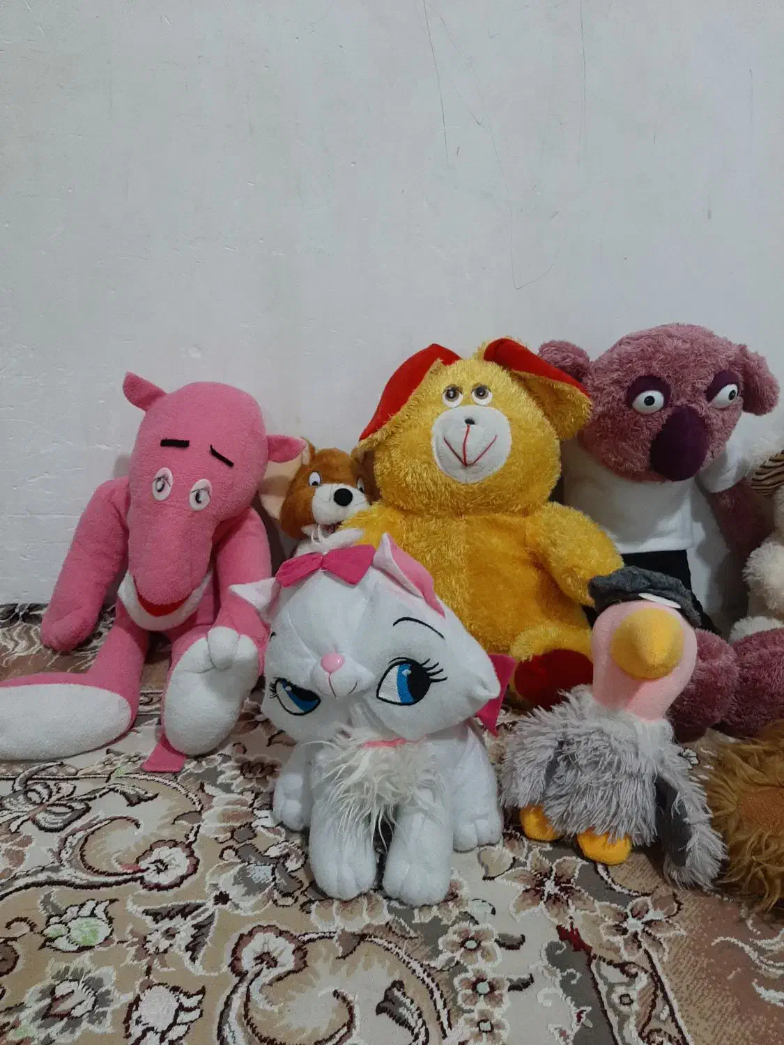 تعدادی عروسک فروشی|اسباب‌‌بازی|کرمانشاه, |دیوار