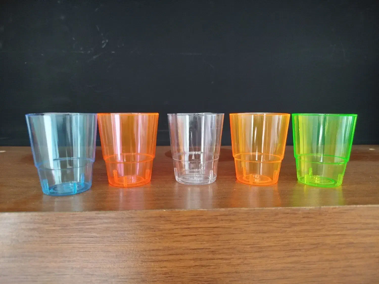 ظروف  یکبار مصرف کریستال|ظروف نگهدارنده، پلاستیکی، یک‌بارمصرف|مشهد, پایین خیابان|دیوار