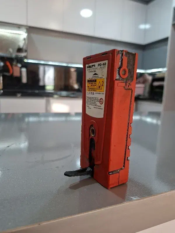 متر لیزری بدون ایراد|مصالح و تجهیزات ساختمان|خوی, |دیوار