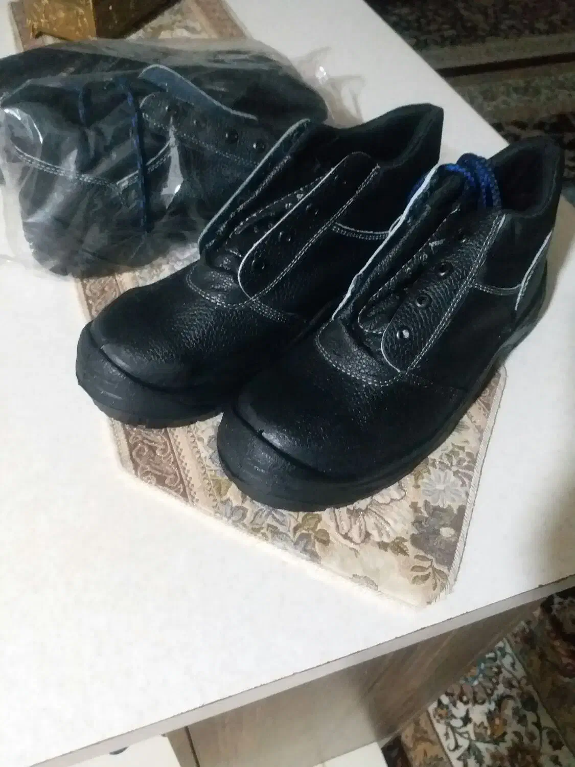 کفش ایمنی|کیف، کفش، کمربند|محمدیه-قزوین, |دیوار