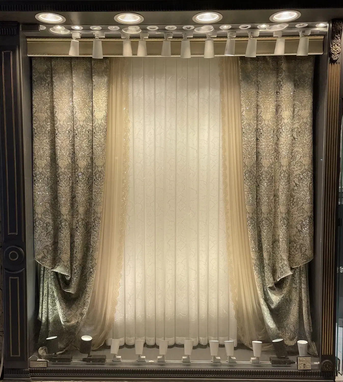 نصاب پرده(فروشگاه پرده)|خدمات پیشه و مهارت|نهاوند, |دیوار