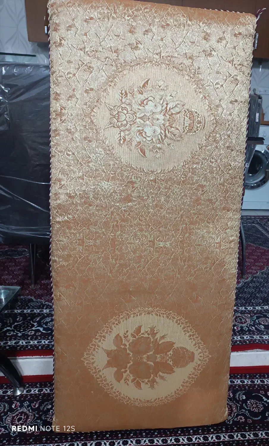 پشتی|پشتی|سلماس, |دیوار