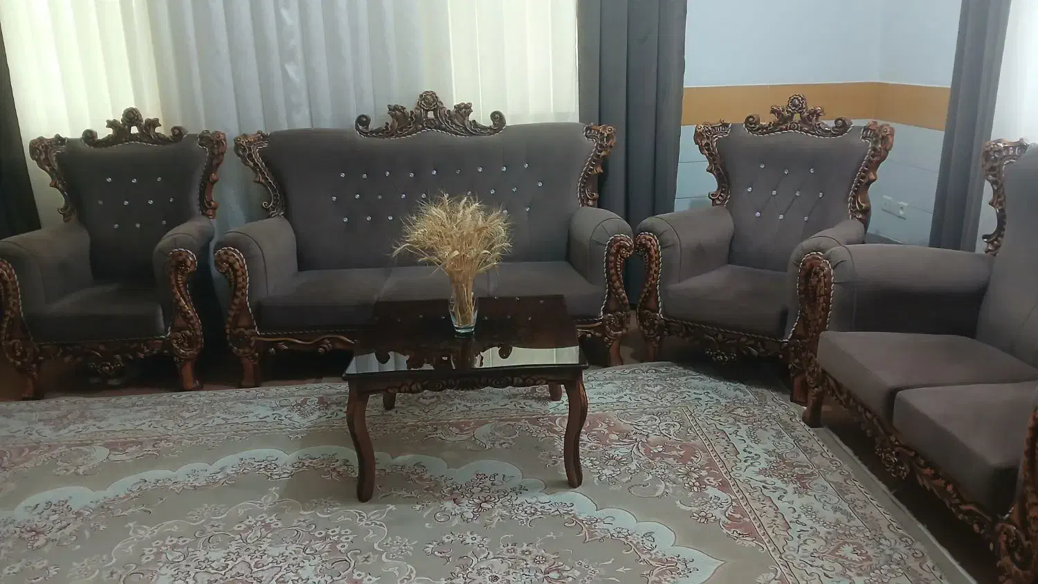 مبل راحتی ۷ نفره|مبلمان خانگی و میز عسلی|مهاجران, |دیوار