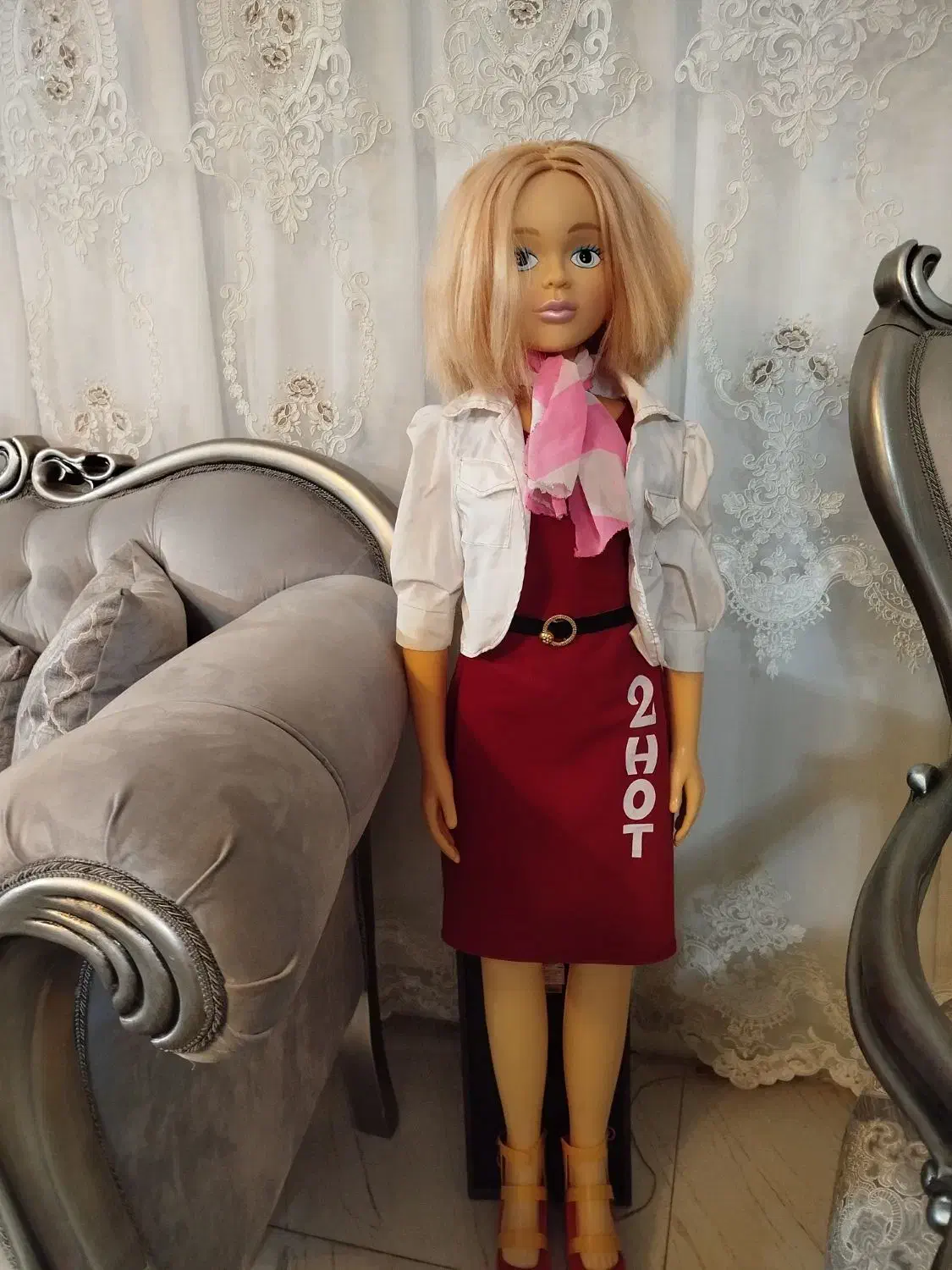 عروسک یک مترو ده قدم زن فقط ۳۸۰|اسباب‌بازی بچه|مشهد, رضاشهر|دیوار