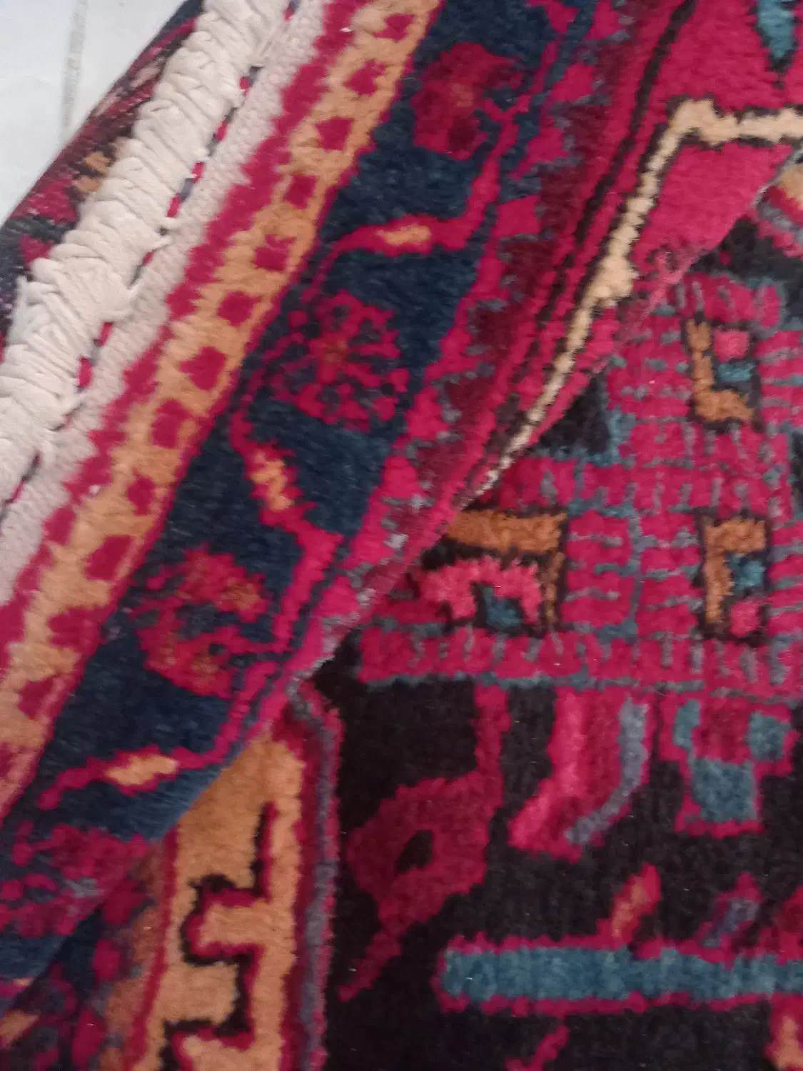 فرش دستبافت یک شصت در ۳متر بیست وپنج|فرش|کرج, کلاک نو|دیوار