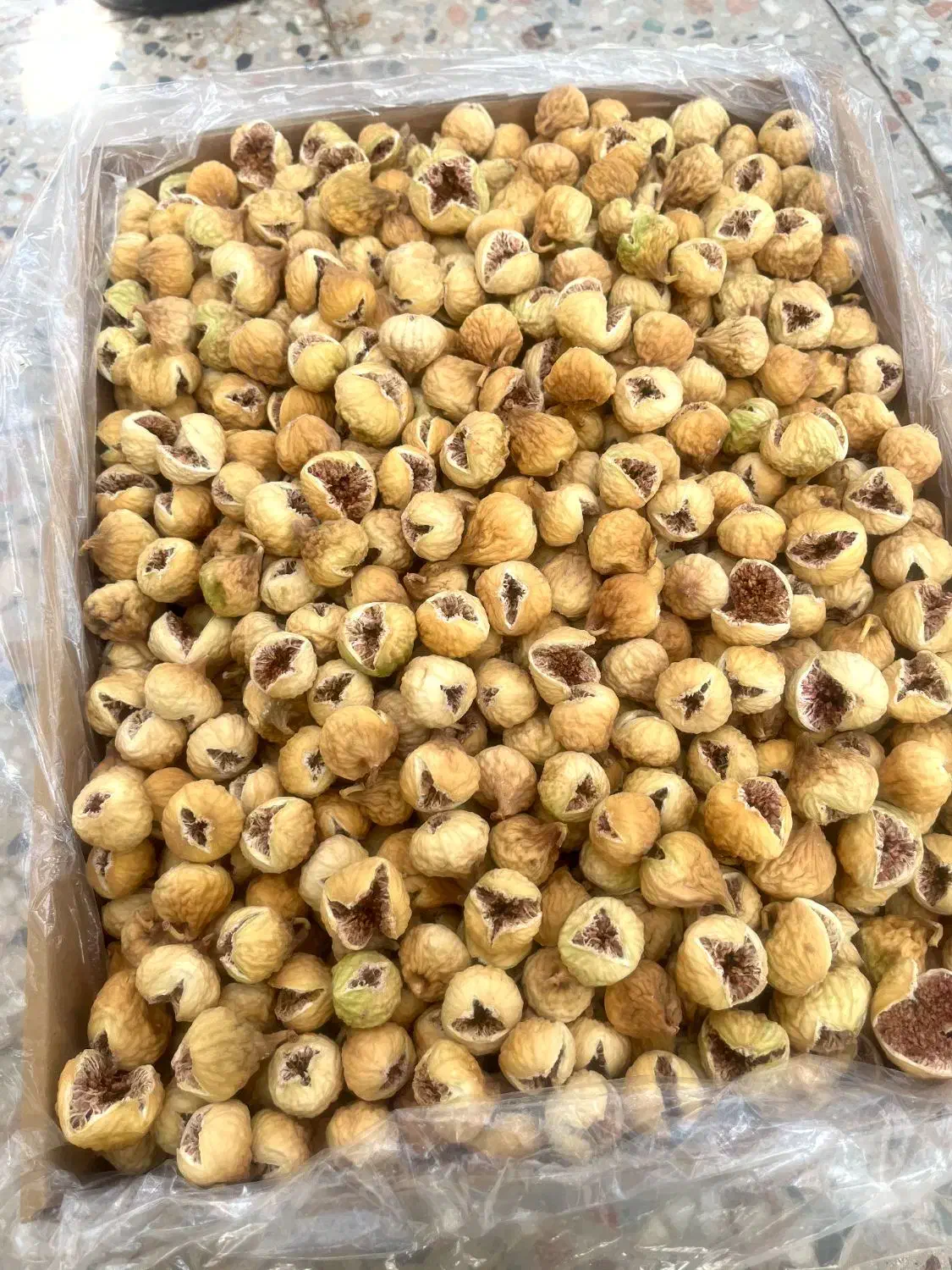 انجیر صدیک|خوردنی و آشامیدنی|شیراز, شاهچراغ|دیوار