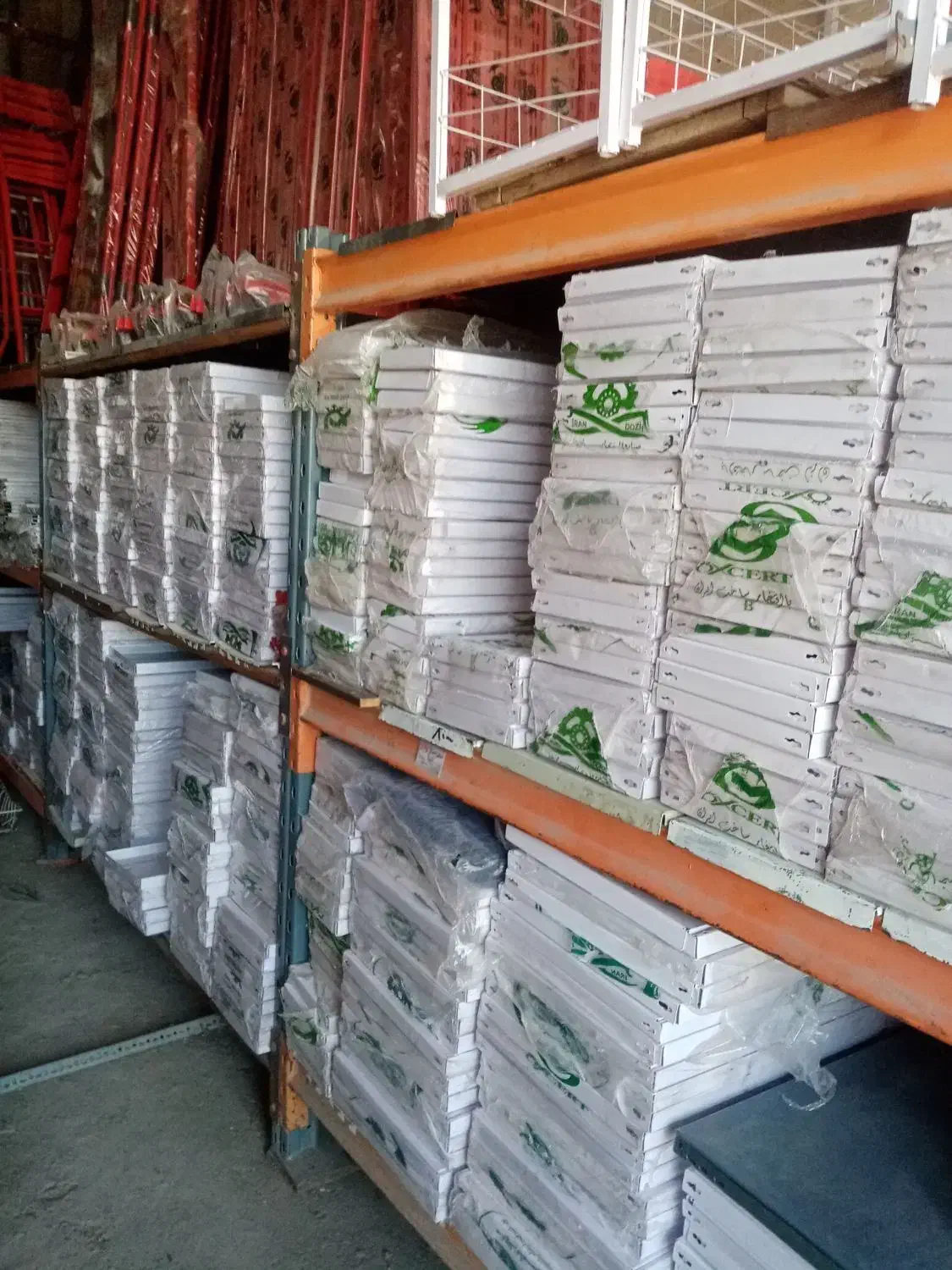 خریدار و فروش نصب قفسه فروشگاهی و سنگین صنعتی راک|کتابخانه، شلف، قفسه‌های دیواری|تبریز, |دیوار