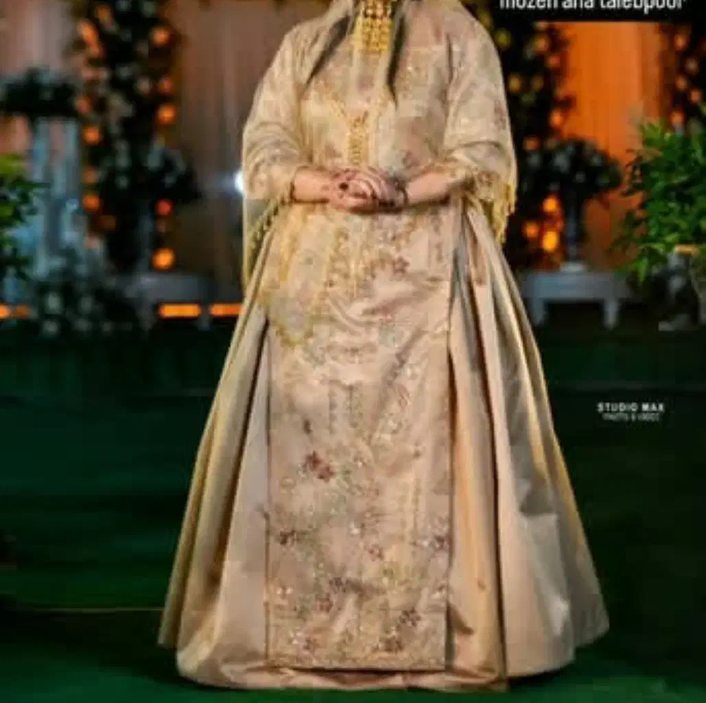 لباس محلی در حد نو|لباس|یاسوج, |دیوار