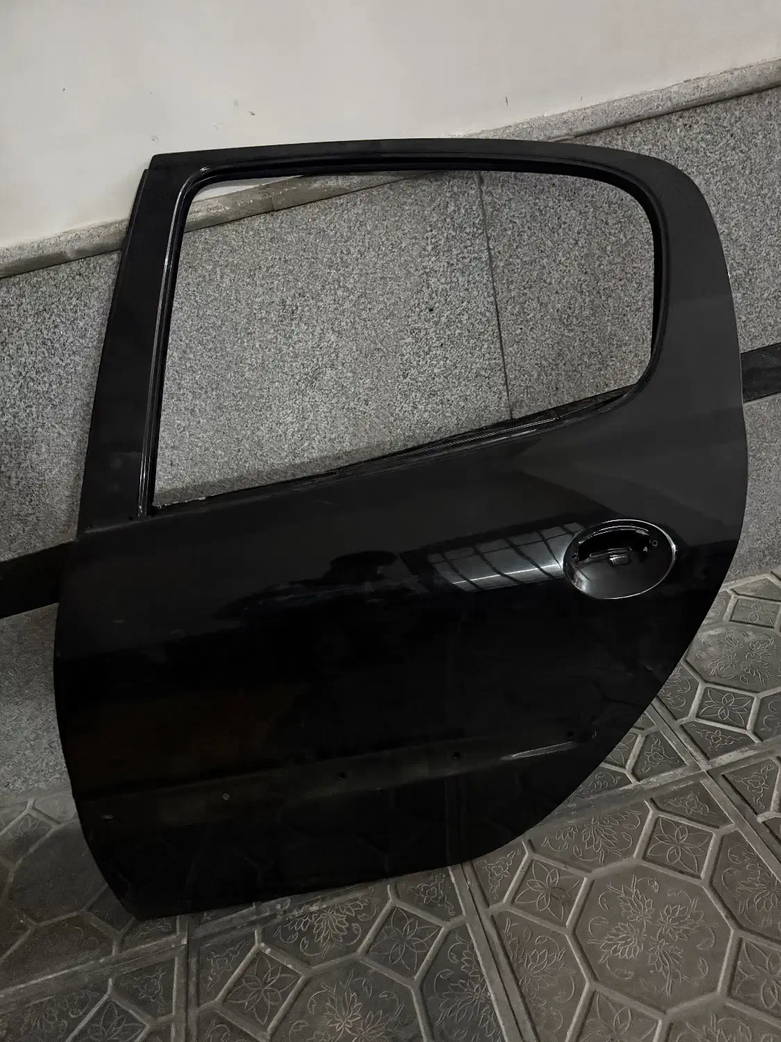 درب مشکی ۲۰۷ ۲۰۶|قطعات یدکی و لوازم جانبی|نیشابور, شهرک فیروزه|دیوار