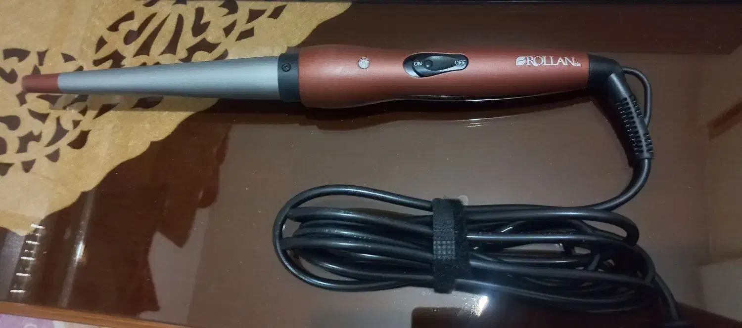 بابلیس مو|آرایشگاه و سالن‌های زیبایی|میانه, |دیوار