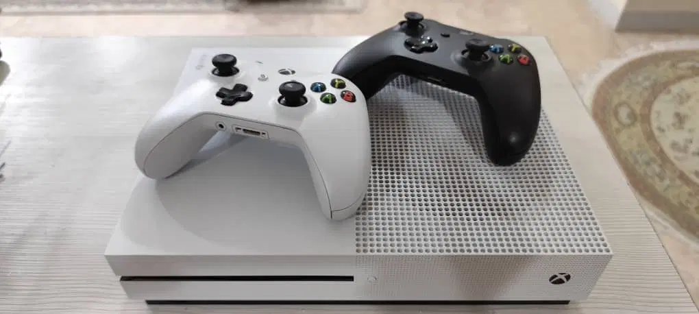 Xbox one s|کنسول، بازی ویدئویی و آنلاین|تهران, شیخ هادی|دیوار