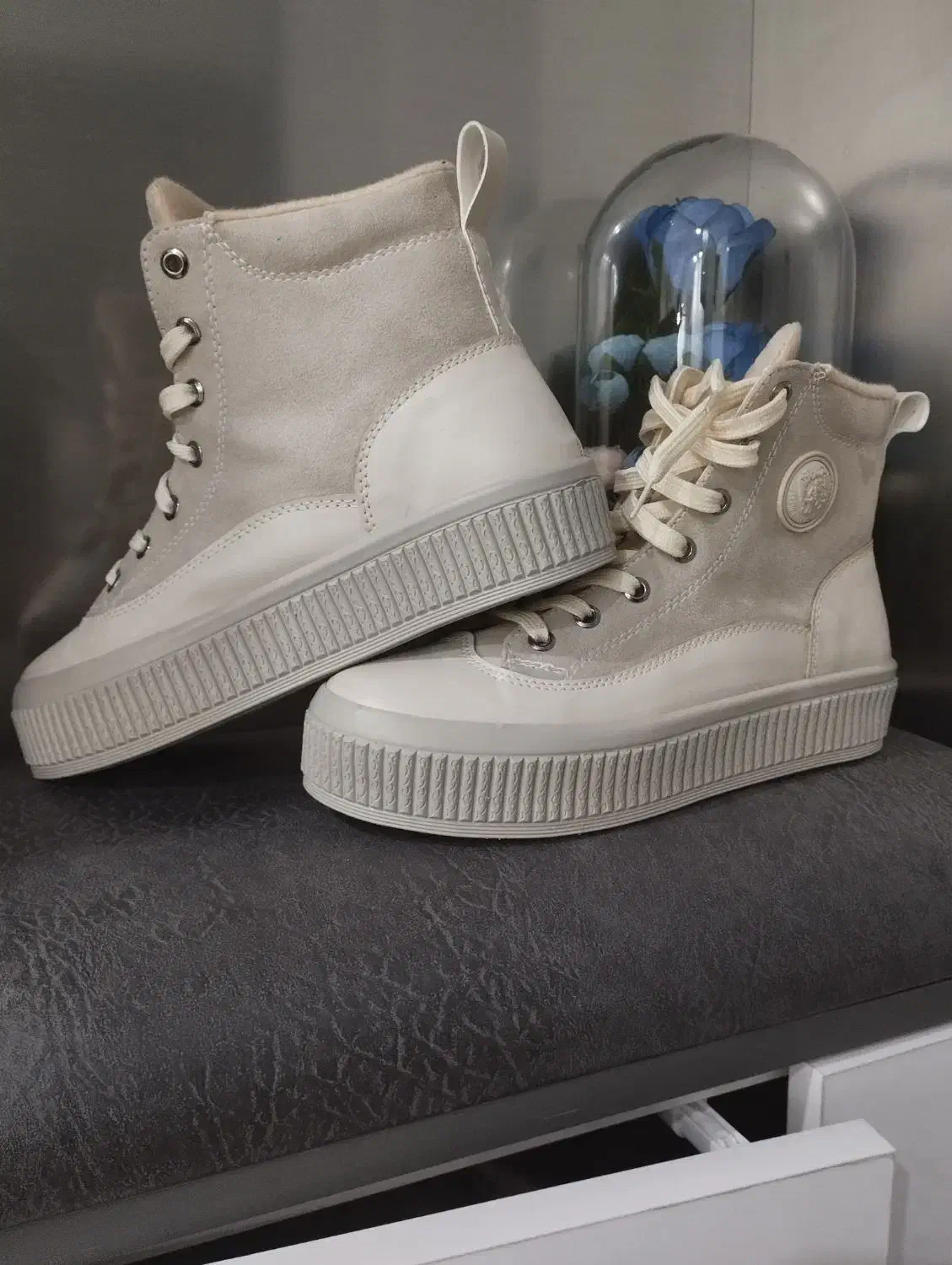 فروش بوت کرمی نو|کیف، کفش، کمربند|سبزوار, جوادیه غربی|دیوار