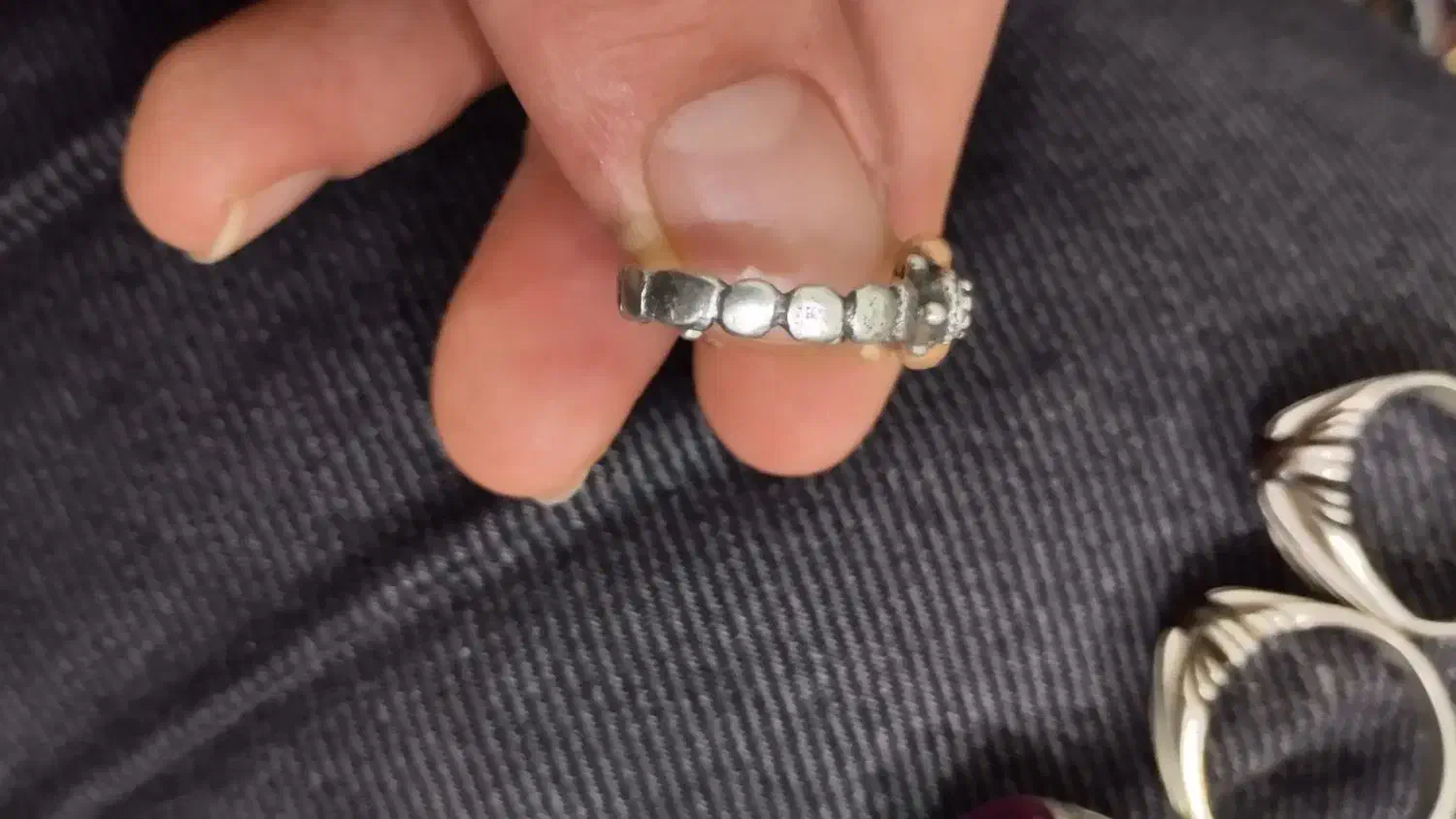 انگشتر قدیمی|کلکسیون اشیاء عتیقه|ابهر, |دیوار