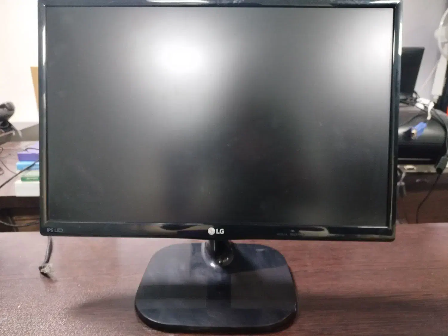 فروش مانیتور LG مدل 20MP48A سایز ۲۰ اینچ|قطعات و لوازم جانبی رایانه|تهران, دروس|دیوار