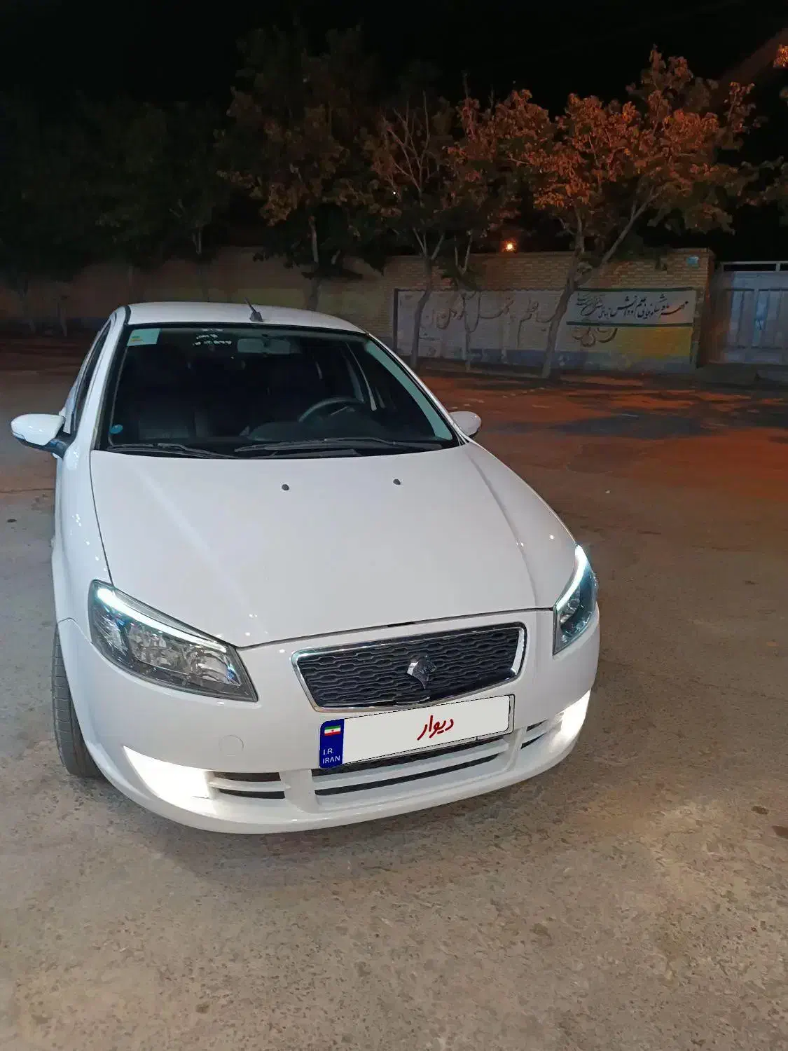 رانا پلاس مدل 1399|خودرو سواری و وانت|دهق, |دیوار