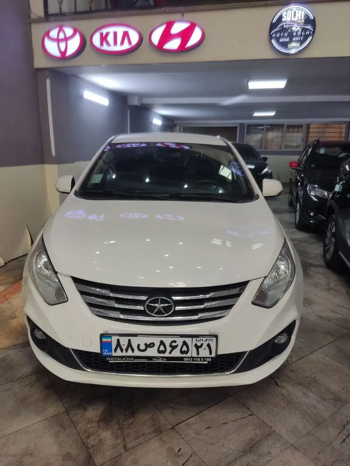 جکj4 سفید 1403|خودرو سواری و وانت|کرج, مهرویلا شمالی|دیوار