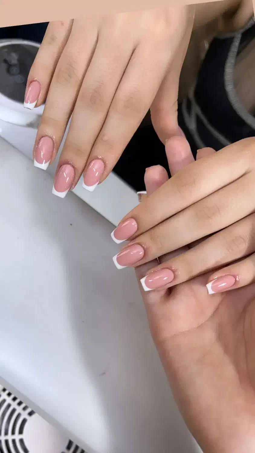 کاشت اولیه ناخن /ژلیش پا رایگان|خدمات آرایشگری و زیبایی|نورآباد, |دیوار