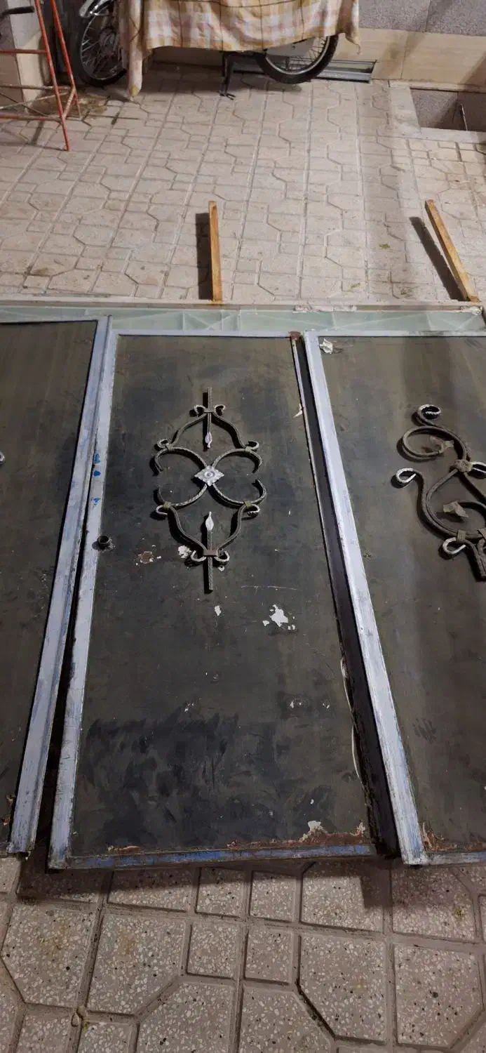 در ۳ لت و نرده پله|مصالح و تجهیزات ساختمان|سبزوار, جنت|دیوار