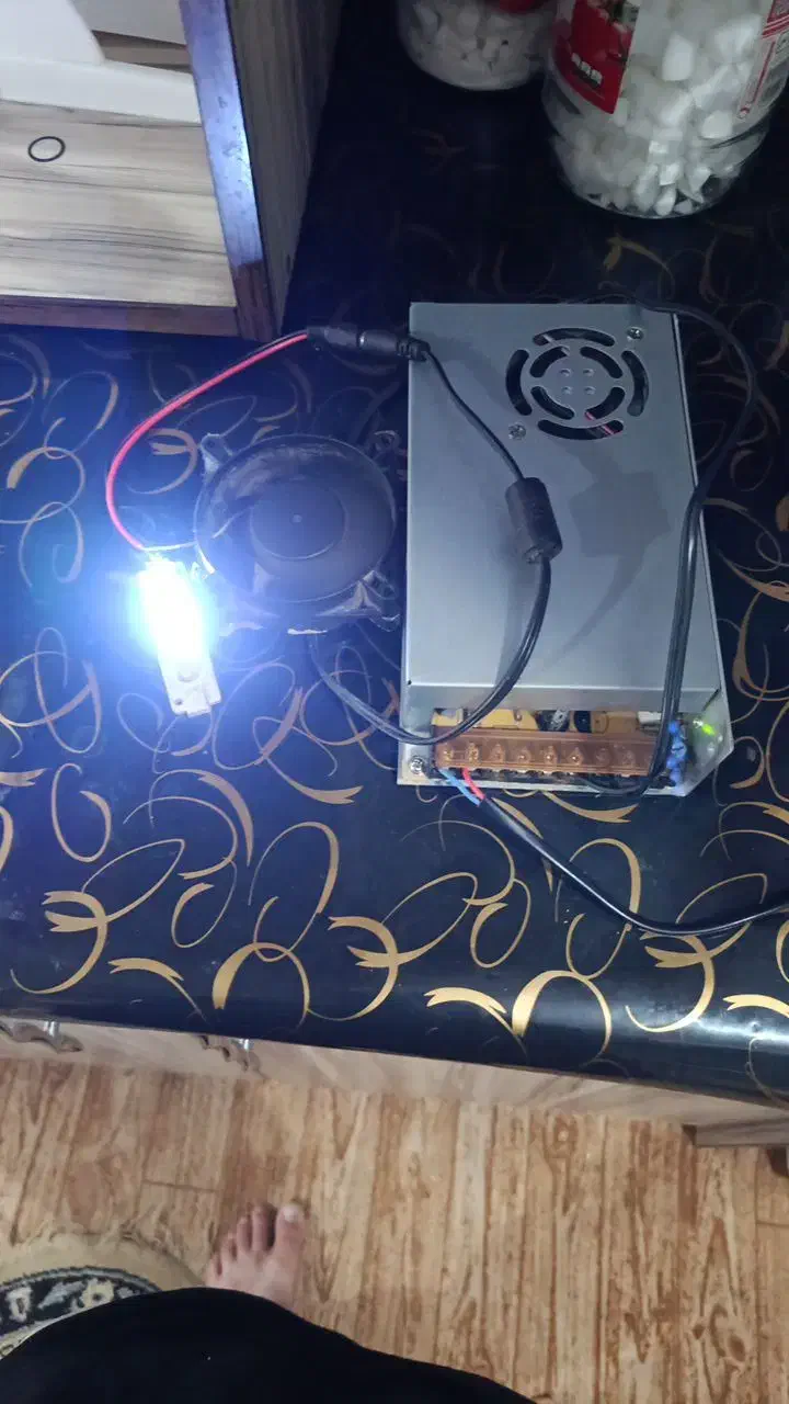 پاور ۱۲ولت ۲۰امپر قوی|قطعات و لوازم جانبی رایانه|محمدشهر, علی آباد گونه|دیوار