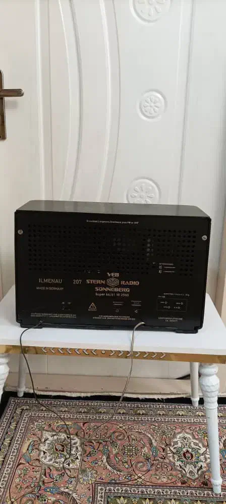 رادیو لامپی آلمانی|کلکسیون اشیاء عتیقه|زنجان, |دیوار