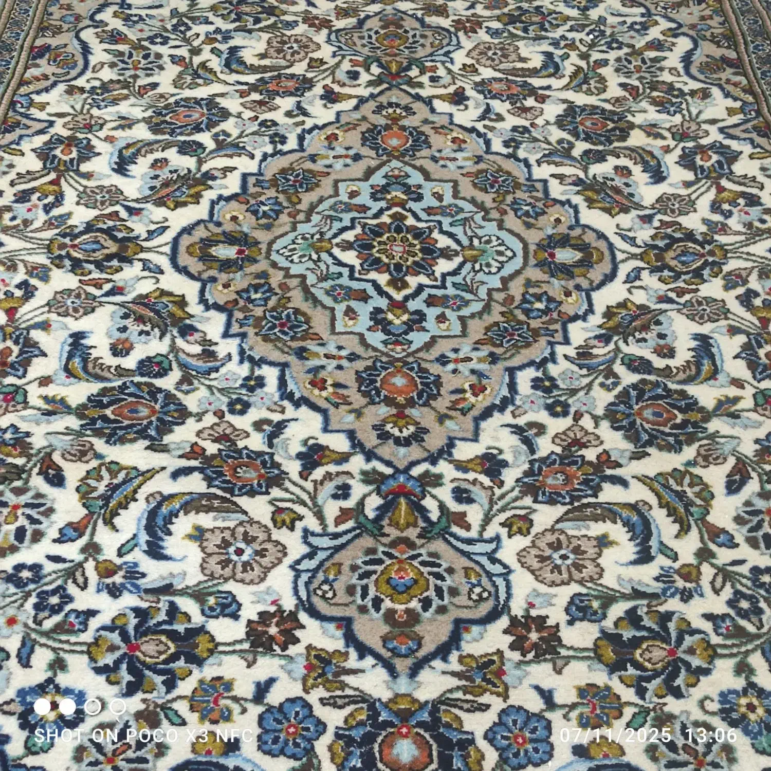 شش متری تک|فرش|کرمانشاه, |دیوار