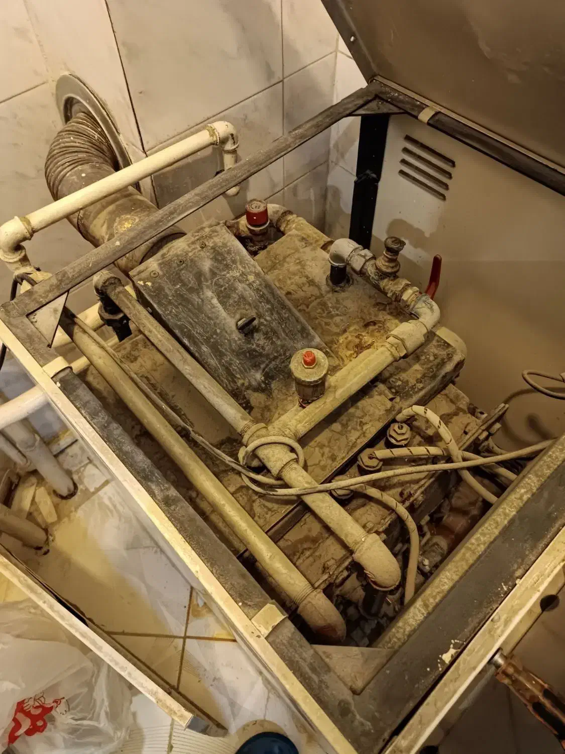 خریدار و فروشنده پکیج دست دوم کارکرده|آبگرمکن، پکیج، شوفاژ|مشهد, سید رضی|دیوار