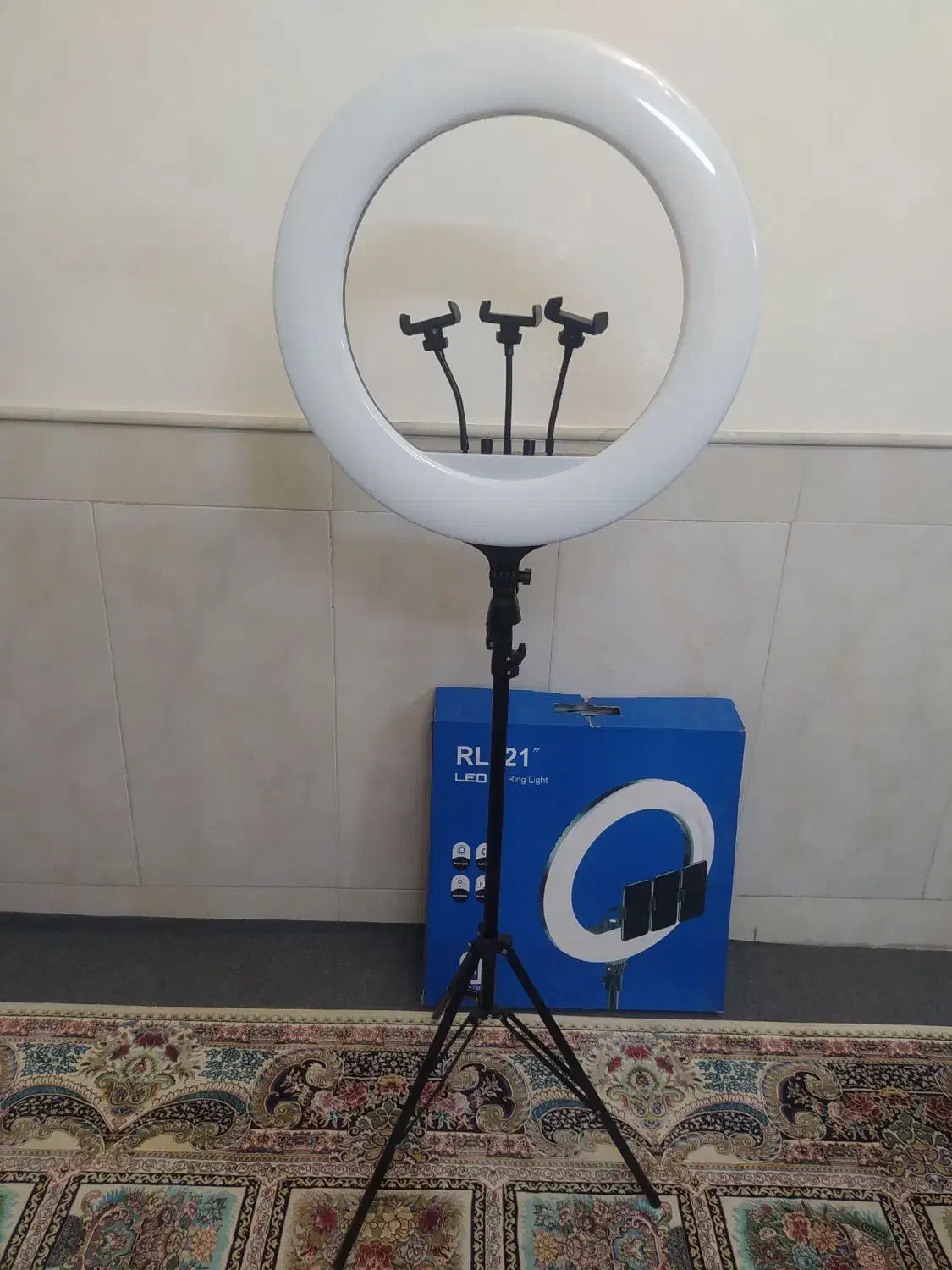 رینگ لایت|دوربین عکاسی و فیلم‌برداری|قم, علی آباد سعدگان|دیوار